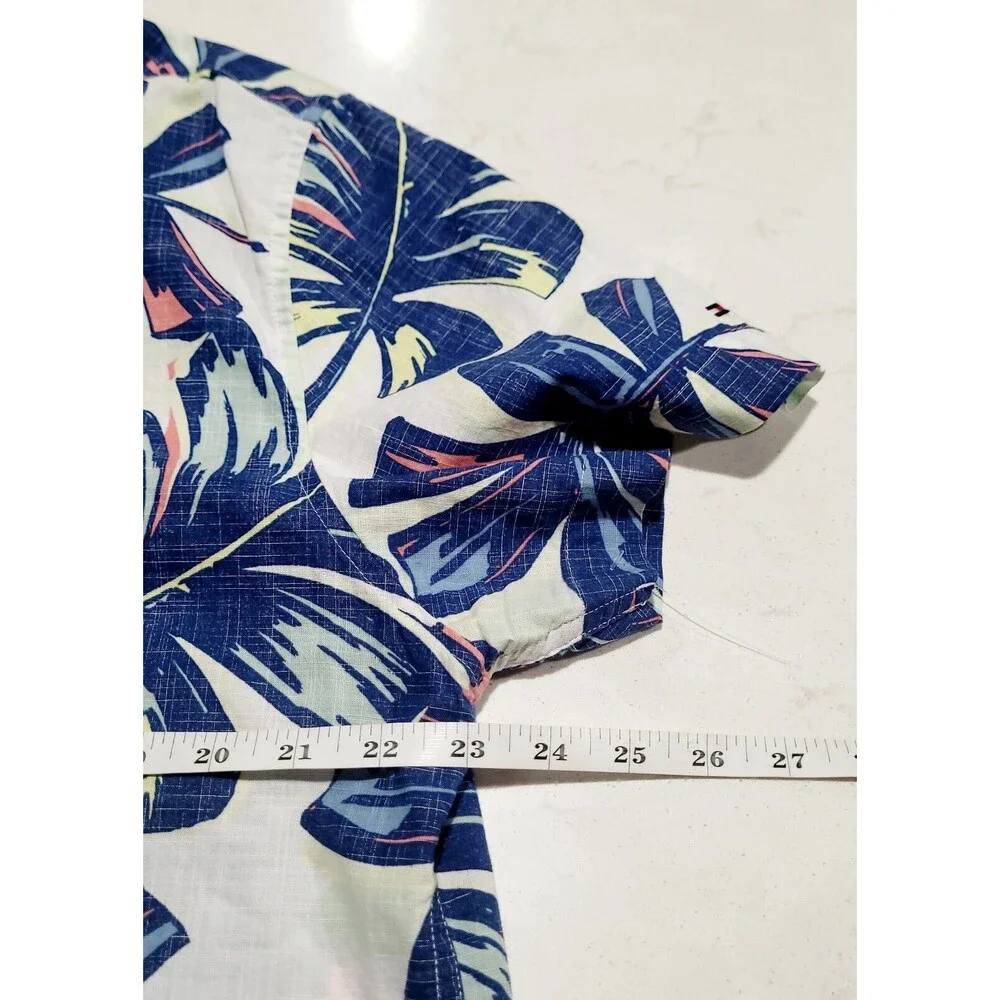 Tommy Hilfiger Custom Fit Hibiscus Button Up  Hawaiian Tropical Print XL NWOT - Picture 4 of 11
